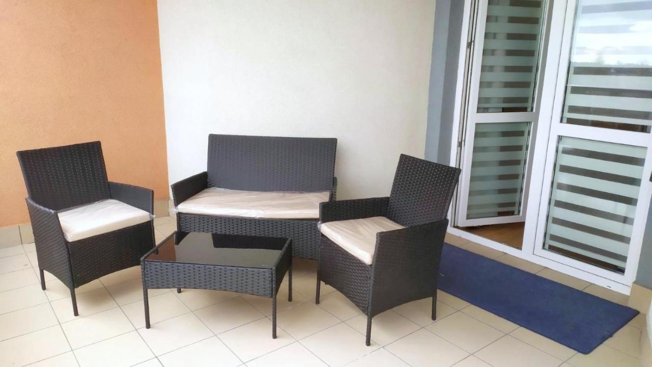 Maroks Zolwia Apartment Varşovia Exterior foto